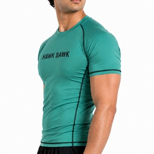Camiseta de compresión de manga corta para hombre, de secado rápido, transpirable, ligera, atlética, para hombre. - Product Image 3