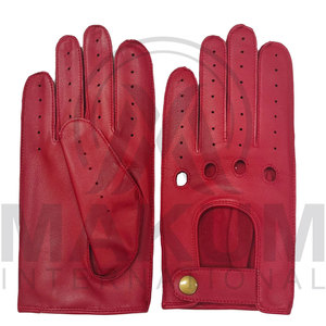 Gants de conduite en cuir sur mesure pour hommes, accessoires de mode automobile très demandés - Product Image 5