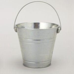 Seau en métal galvanisé de dernière conception avec poignée, idéal pour l'eau, le jardin, le stockage domestique, le conteneur utilitaire – Meilleur prix - Product Image 1