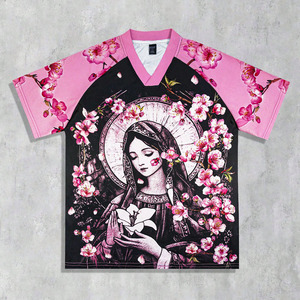 Camiseta Gráfica Oversize de Malla Rosa Personalizada Unisex para Fútbol Americano, Estilo Urbano, Transpirable, Proveedor OEM al por Mayor - Product Image 4