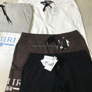 กางเกงขาสั้นผู้ชาย Essenti SS26 ขายส่ง และกางเกงขาสั้นเทอร์รี่สีโอ๊ตมีลอ่อนและสีโอ๊ตมีลเข้ม และกางเกงขาสั้นผ้าฝ้ายยืดสำหรับฤดูร้อน ขายส่งจำนวนมาก - Product Image 5