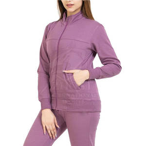Tenues de sport pour femmes, style streetwear urbain, pour un mode de vie urbain, dernières tendances, vêtements de jogging. - Product Image 4