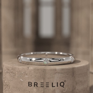 แหวนทองคำแท้ 14K ประดับเพชรเลี้ยงในห้องปฏิบัติการ ลายดาวสลัก พร้อมแถบเพชรฝังแบบมินิมอล สไตล์วินเทจ สามารถสวมซ้อนกันได้ เหมาะสำหรับแหวนแต่งงาน - Product Image 4