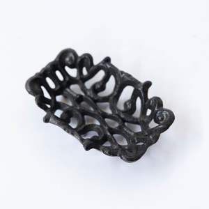 Support à savon multifonction en métal pour lavabo de salle de bain et comptoir de cuisine avec plateau de drainage et structure robuste - Product Image 5