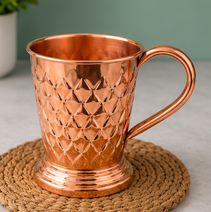 Mug à Moscow Mule en cuivre martelé artisanal, tasse à cocktail en cuivre pur avec poignée en cuivre massif, tasse à bière avec base sur pied en métal - Product Image 6