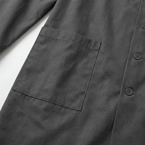 Blouse de laboratoire gris foncé |   Blouse médicale professionnelle à manches longues |   Veste de travail de laboratoire unisexe |   Fabricant OEM personnalisé - Product Image 4