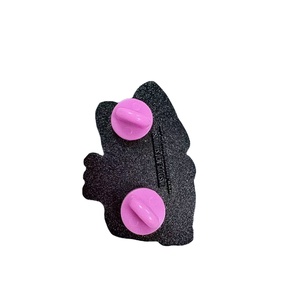 Artesanías de Metal Esmaltado Personalizadas con Acabado Brillante en Níquel Negro, Oro, Plata y Cobre, Pin de Esmalte Transparente - Product Image 3