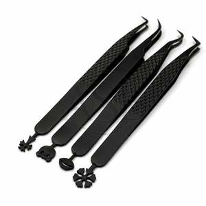 Pinzas para Pestañas con Diseño Personalizado, Agarre de Diamante, Acero Inoxidable de Primera Calidad, Punta de Fibra, Logotipo Privado - Product Image 1