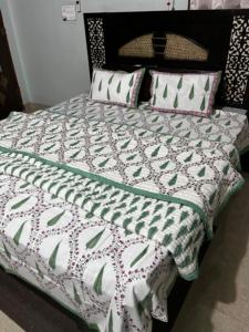 Juego de Ropa de Cama Elegante de Lujo, Sábanas Dobles, Fundas de Almohada, Edredón Rajai, Decoración de Dormitorio Nupcial, Regalo Premium, Colección Royal - Product Image 6