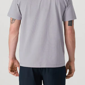 Camiseta de Hombre de Cuello Redondo en Color Sólido con Costuras y Material de Alta Calidad con Diseño de Logotipo Personalizado, Mangas Cortas 2026 - Product Image 5