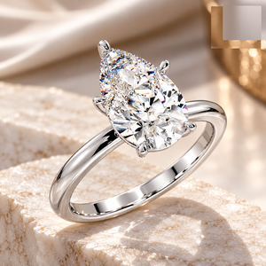 Bague de fiançailles élégante en moissanite solitaire avec pierre centrale taille coussin en or blanc poli - Product Image 3