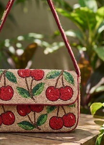 Bolso de Hombro Tipo Saddle Hecho a Mano con Cuentas y Bordados, Correa Única, Lino Impermeable, Estilo Lujoso para Dama, Cierre Ecológico - Product Image 6
