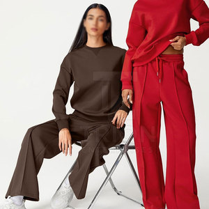 Conjunto Deportivo Elegante y Ajustado para Mujer, para Uso en Exteriores, Hecho en Pakistán, en Venta en Línea - Product Image 4