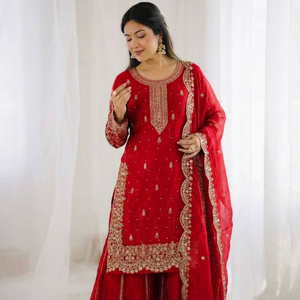 Ensemble Kurti et Palazzo en Soie de Créateur pour Femme avec Broderie et Travail de Codage - Product Image 1