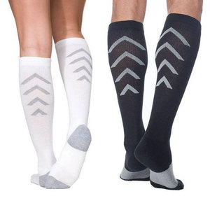 Econex Sports Knee <b>Socks</b> for Running Geometric Pattern White Black Knitted Breathable Non-Slip Spandex/Nylon/Cotton Winter Use - Product Image 2