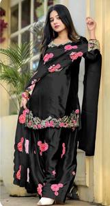 Conjunto de Salwar Kameez de Satén Japonés Negro con Bordado Floral y Lentejuelas para Mujer - Traje Tradicional para Bodas y Fiestas, Talla XL Disponible - Product Image 4