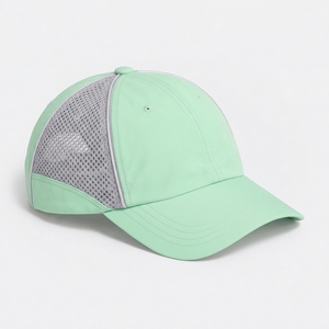 Gorra cómoda para correr, hecha con tela transpirable y un diseño práctico que proporciona una excelente cobertura para correr, hacer deporte y divertirse. - Product Image 3