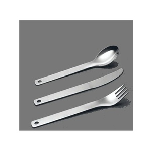 Ensemble de couverts en métal élégant pour la cuisine, idéal pour les repas quotidiens, les réunions et des services de restauration raffinés - Product Image 1
