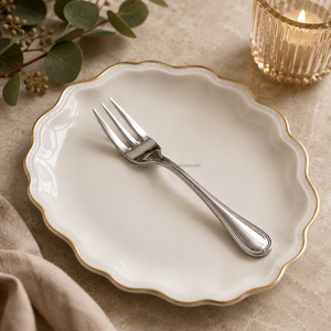Fourchette à dessert professionnelle en acier inoxydable, finition miroir, équipement de restauration haut de gamme, prête pour l'OEM - Product Image 1
