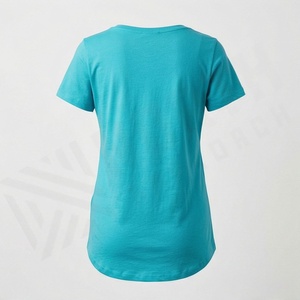 เสื้อยืดโอเวอร์ไซส์ผ้าฝ้ายคู่เซ็ตสำหรับผู้หญิง ดีไซน์ใหม่ โลโก้สั่งทำ กางเกงขาสั้นเหนือเข่า ลดราคาสุดฮอตช่วงซัมเมอร์ ชุดแฟชั่นราคาถูก - Product Image 2