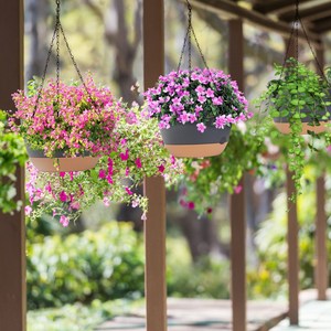 4 pezzi fori di drenaggio per fioriere sospese di diametro 9,64 pollici rimovibili vassoio autosannante cesti appesi in plastica per piante da fiore - Product Image 2