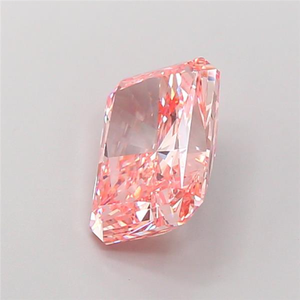 MANYA JEWELS Diamantes Cultivados en Laboratorio con Corte Radiante, Vívidos y Elegantes, Fabricados de Forma Ética en Gujarat para Marcas de Joyería Sostenible - Product Image 4