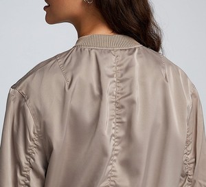 Custom <b>Women</b> Bomber Jacket Wholesale Premium Lightweight Zip Up <b>Outerwear</b> OEM Manufacturer Bulk Supply for USA Buyers - Product Image 5