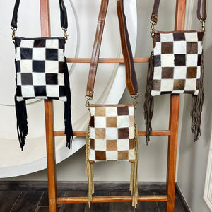 Bolsos bandolera con flecos de piel de vaca y pelo de lujo a la moda al por mayor bolsos de diseño de tablero a cuadros con correa ajustable para mujer - Product Image 4
