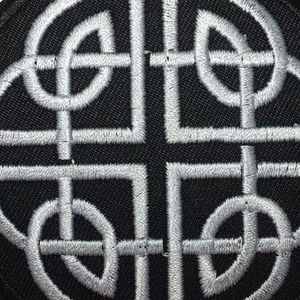 Parches Bordados Personalizados de Nuevo Estilo 2026, Parches Hechos a Mano de Alta Calidad con Bordado de Flores en Tela, OEM - Product Image 6