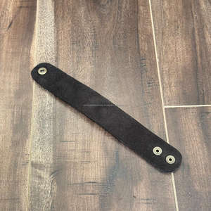 2025 mode bracelet de manchette en cuir repoussé à la main avec bracelet en cuir de vache véritable personnalisé Tribal Sunburst Concho pour hommes et femmes - Product Image 6