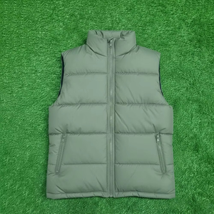 Gilet matelassé sans manches pour homme avec logo personnalisé OEM, col montant en toile, veste d'hiver rembourrée pour l'extérieur, avec poches avant zippées - Product Image 5