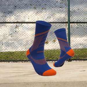 Chaussettes de sport pour hommes en coton respirant, pour la course à pied, le football, l'entraînement athlétique - Product Image 2