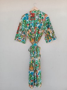 Bata Kimono de Algodón Suave con Estampado de Dibujos Animados para Mujer, Camisón de Verano Hecho a Mano ODM con Cuello en V y Cintura Elástica de Longitud Completa - Product Image 6