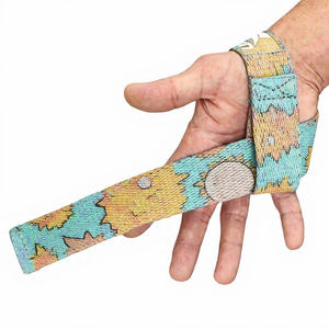 Muñequeras Elásticas de Algodón con Diseño de Anime para Levantamiento de Pesas, Entrenamiento en Gimnasio, Fisicoculturismo y Entrenamiento de Fuerza - Product Image 1