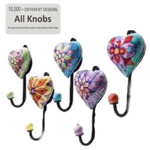Ba Handmade Ceramic Heart Wall Hooks Floral Design Waterproof Eco-Friendly Vintage Self-adhesive Luxurious Decorative Hook Rails - Product Image 4
