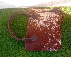 Sac fourre-tout de luxe en cuir véritable avec fourrure de vache pour femme, sac à bandoulière grande capacité brodé avec fermeture éclair, portable - Product Image 3