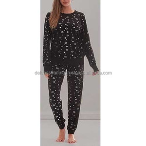 Premium décontracté femmes un ensemble survêtement conception solide de haute qualité écologique séchage rapide respirant hiver survêtement attrayant - Product Image 6