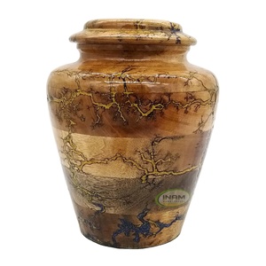 Urna Conmemorativa de Mango para Cenizas de Adultos con Efecto Relámpago, Diseño en Resina / Apta para Cementerio - Product Image 1