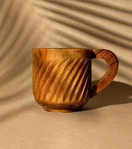 Tasses en bois classiques, tasses en bois artisanales traditionnelles, finition naturelle, réutilisables, résistantes à la chaleur, cadeau, vaisselle, cuisine - Product Image 3