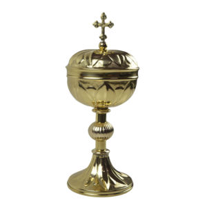 Cáliz y Ciborio Dorados para Iglesia, Cruz de Sacerdote, Artículos Religiosos Católicos a Precio Accesible - Product Image 2