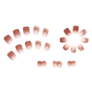Lot de 24 faux ongles courts à presser, transparents, en ABS, avec dégradé rouge-brun, pour marque privée - Product Image 3