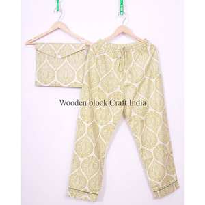 Ensemble de pyjama en coton indien pour femmes, imprimé floral, avec fermeture à boutons, pour la plage et la détente, col rond, ensemble de pyjama - Product Image 4