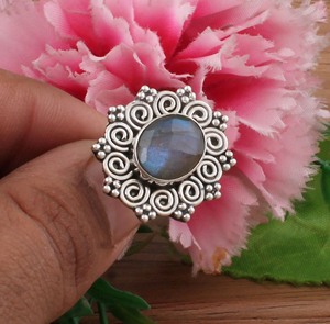 Vintage Boho Classic Bezel Setting <b>Labradorite</b> <b>Ring</b> Handmade 925 Sterling Silver Natural Gemstone Women's Wedding Anniversary - Product Image 1