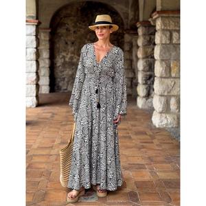 Robe maxi pour femme style bohème, motif floral noir et blanc, col en V, manches longues, robe d'été décontractée - Product Image 4
