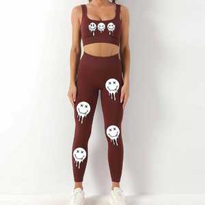 Conjunto de Yoga para Mujer con Estampado de Cara Sonriente, Top Corto Deportivo y Leggings de Cintura Alta, 2 Piezas, Ropa Deportiva de Spandex y Poliéster - Product Image 5