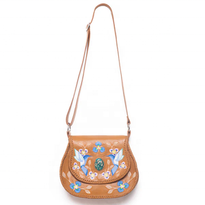 นกฮัมมิงเบิร์ดและดอกไม้ moraea villosa ทาสีด้วยมือโดยรอบพลอยเทอร์ควอยส์แท้ขนาดใหญ่ - Product Image 5