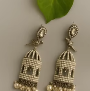 ชุดต่างหูทันสมัยเก๋ไก๋ทันสมัยที่มีดีไซน์หรูหราไข่มุกดูสมบูรณ์แบบสำหรับงานแต่งงานต่างหูประกายสวมใส่ทันสมัย - Product Image 2