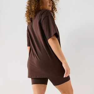 Camiseta Informal de Corte Regular 100% Algodón con Estampado de Serigrafía y Pantalones Cortos de Ciclismo con Encaje, Ropa Deportiva Urbana de Alta Calidad para Mujer, 2 Piezas - Product Image 3