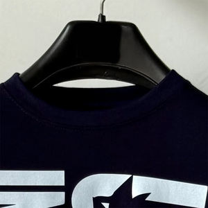 T-shirt graphique Goku Ultra Instinct pour homme, style streetwear noir avec impression sérigraphiée, haut décontracté en coton - Product Image 5