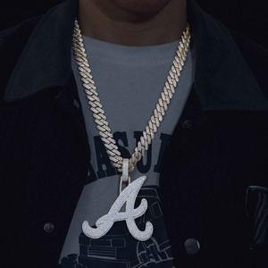 Collier pendentif croix en argent sterling 925 vintage avec diamant moissanite taille baguette, idéal pour un cadeau, un mariage ou une fête, pour adultes - Product Image 2